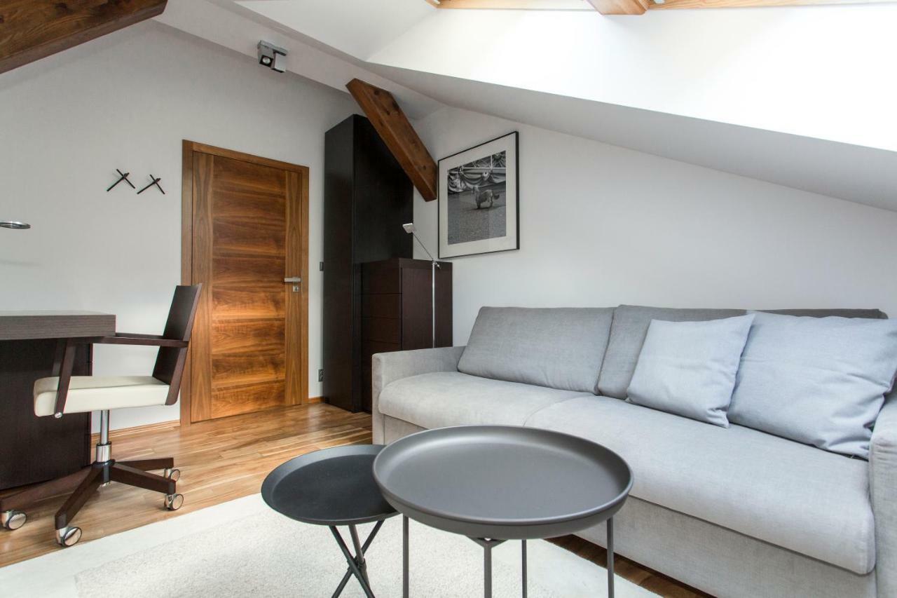 Attic Apartment Prague Ngoại thất bức ảnh