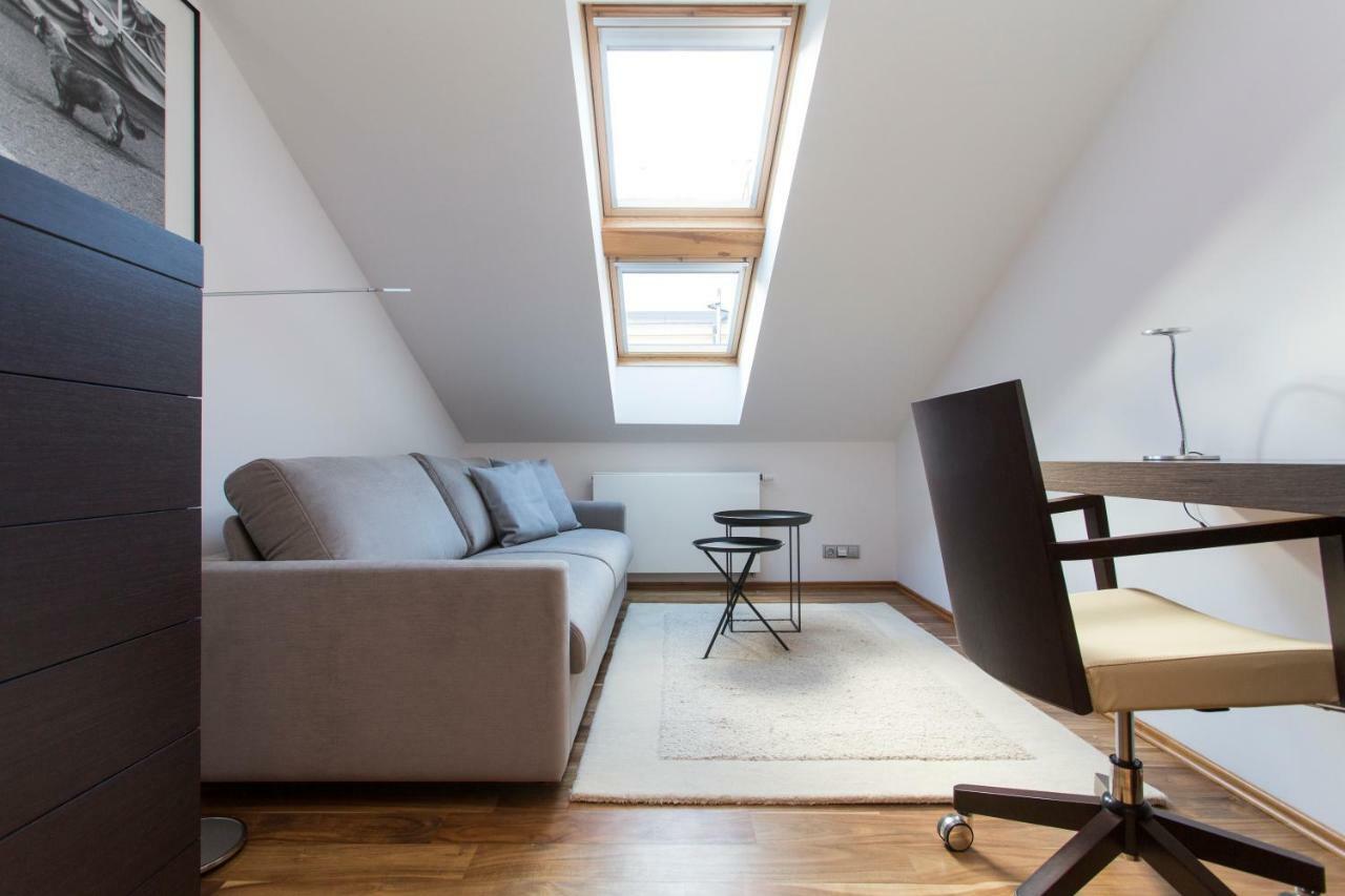 Attic Apartment Prague Ngoại thất bức ảnh